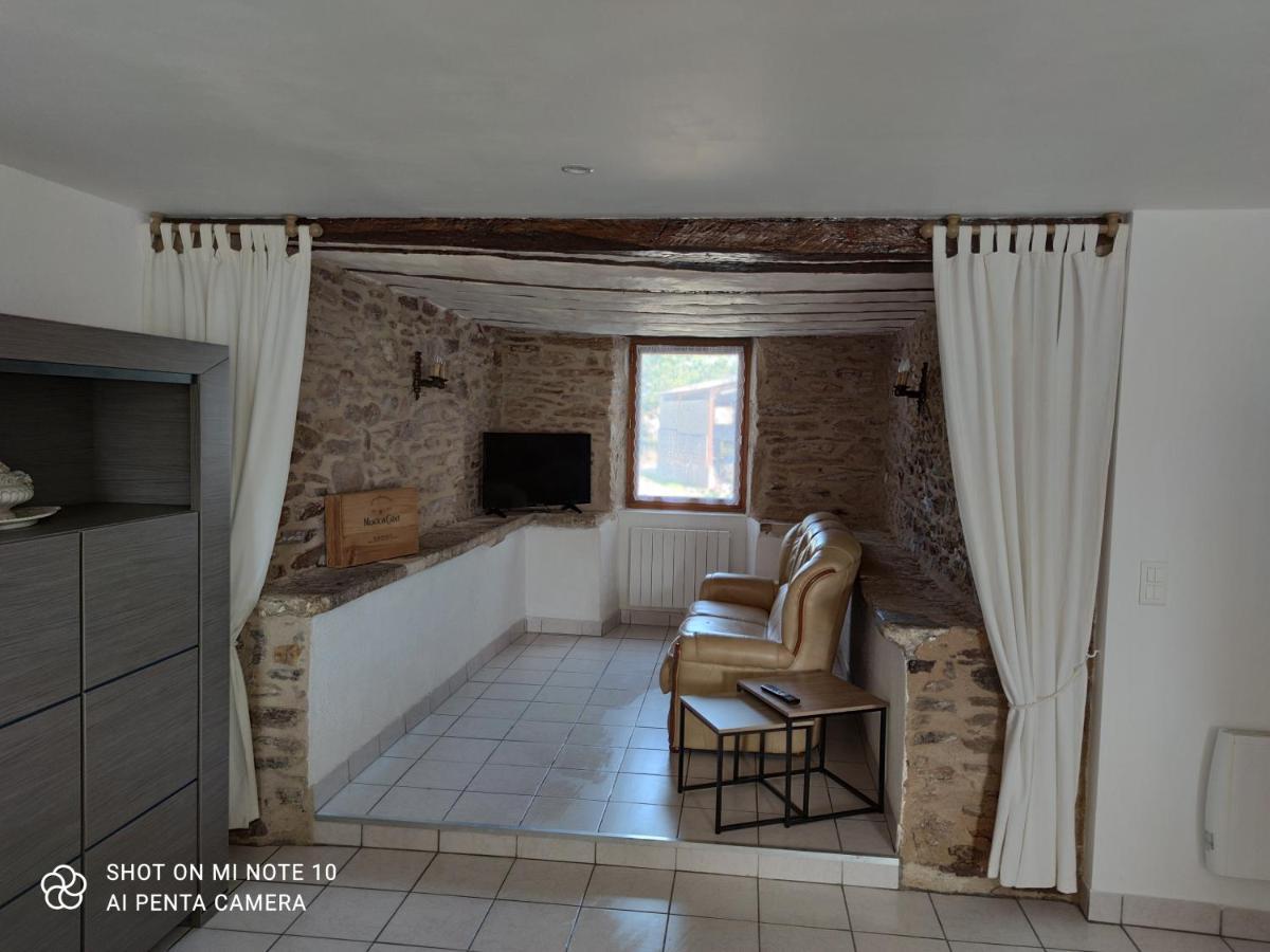Rignac  Les Gites De La Bouldoire Le Marronnier מראה חיצוני תמונה